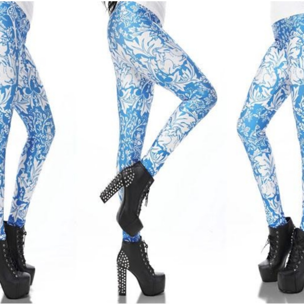 NWOT William Morris Brer Rabbit Leggings